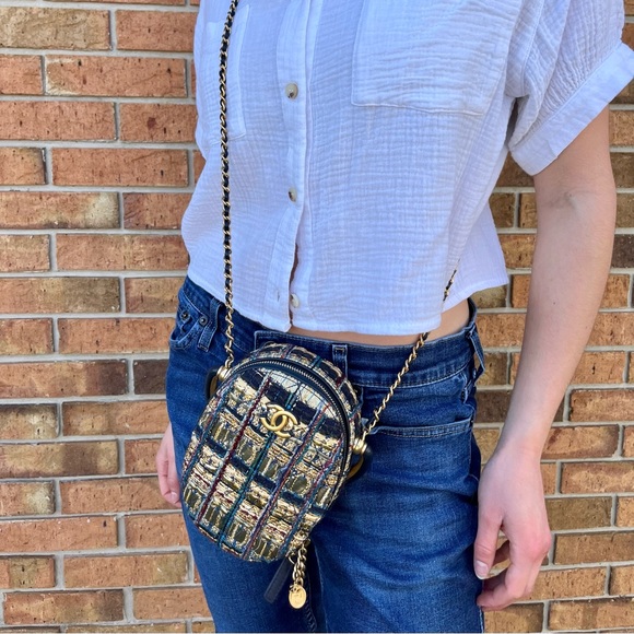 Chanel 2019 Egyptian tweed handle bag - Picture 15 of 16